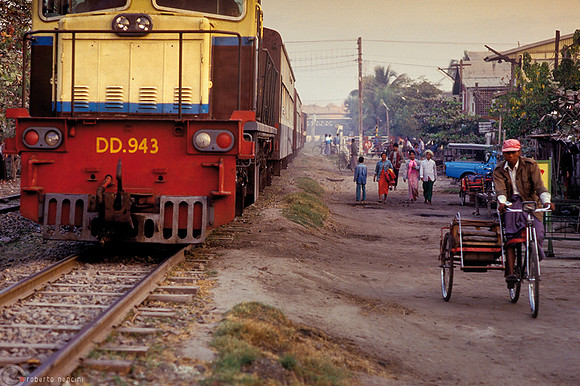 Mandalay - Lungo la ferrovia