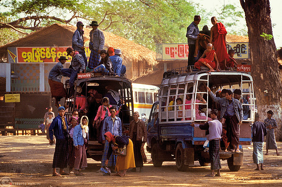 Bago - Mezzi di trasporto