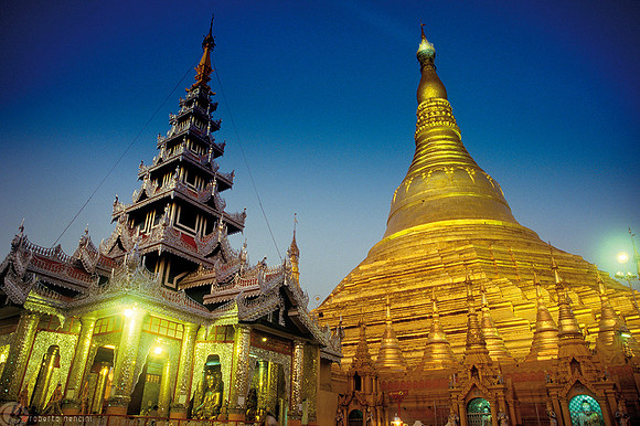 Yangon - La pagoda di Shwedagon