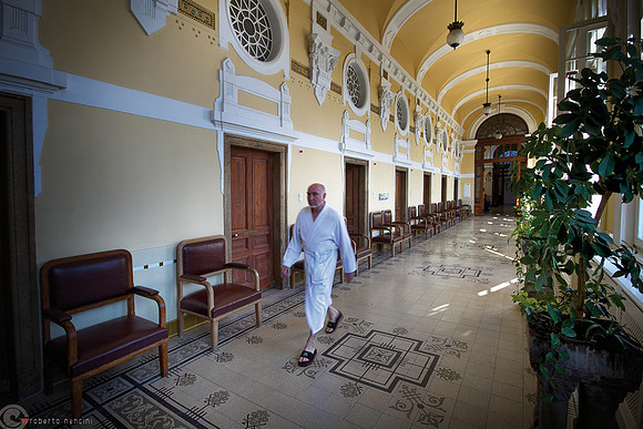 Bagni Termali Széchenyi: Alle piscine