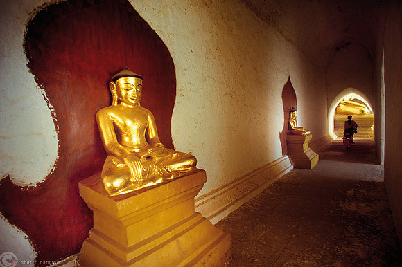 Tempio Sulamani Guphaya - Buddha