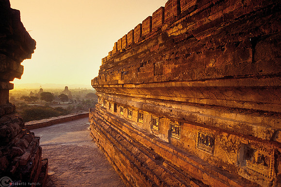 Bagan - Un complesso di  2000 templi e pagode